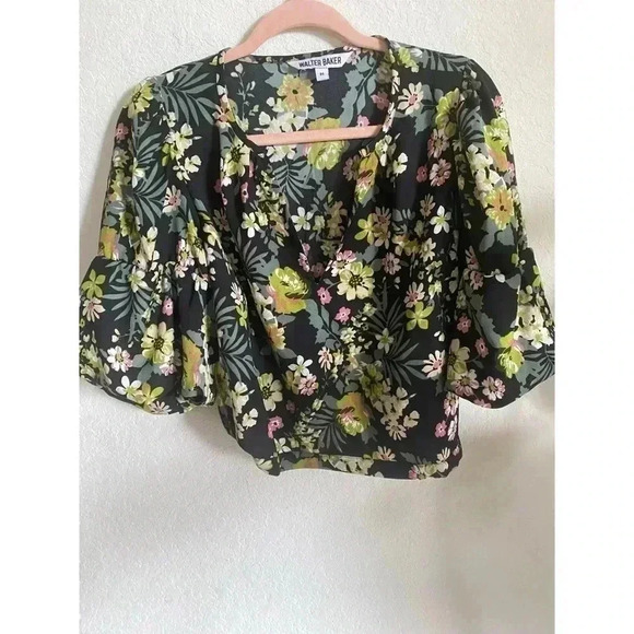 Walter Baker Libby Bungalow Bloom Floral Print Coquette V Neck Crepe Top Size M - Picture 3 of 11